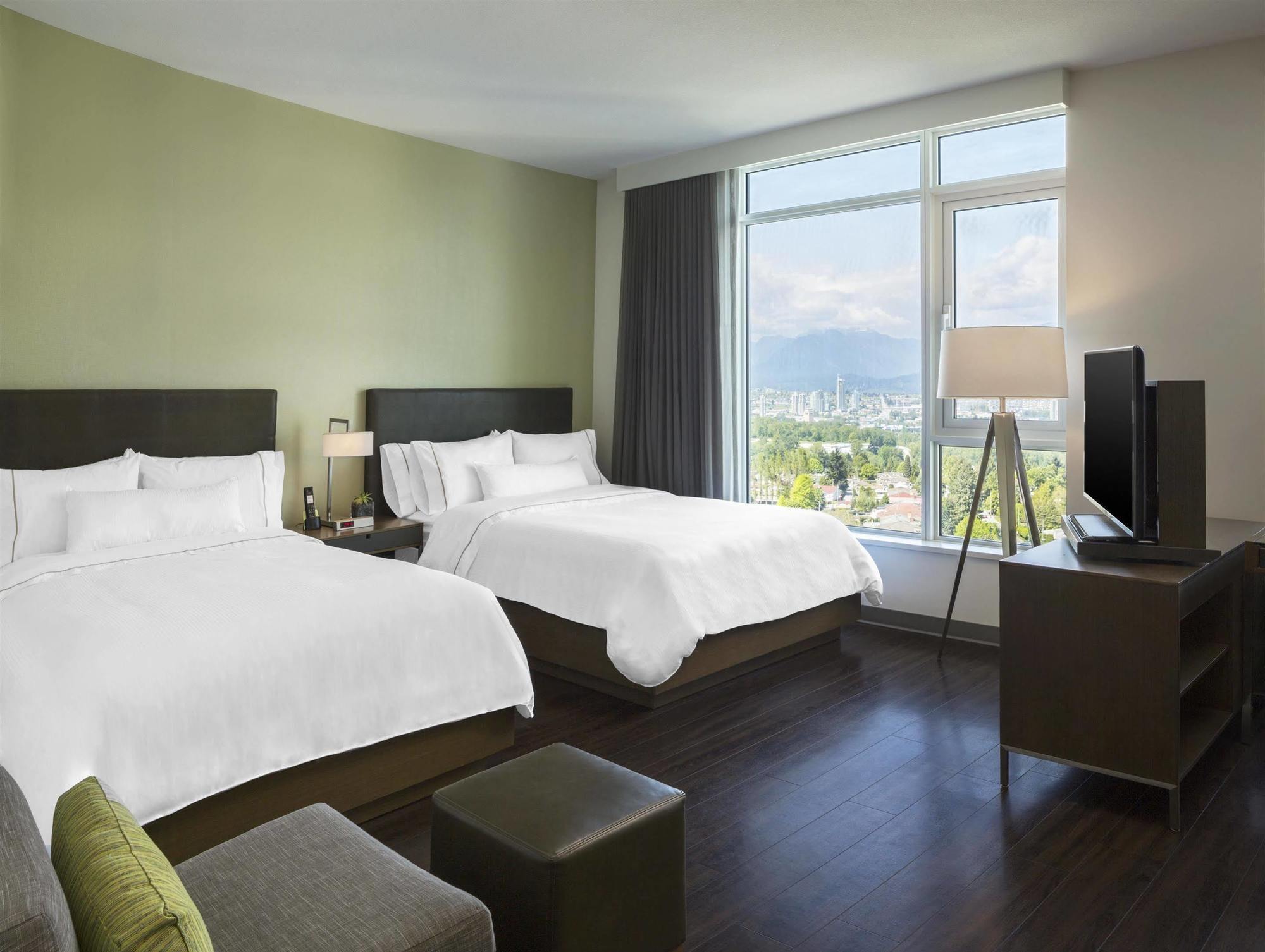 Element By Westin Vancouver Metrotown Burnaby Exterior photo